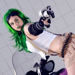 aphrodite-ix-cosplay-meagan-marie