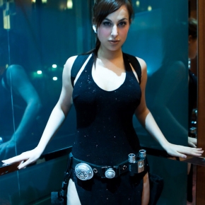 lara-croft-tokyo-dress-cosplay-meagan-marie