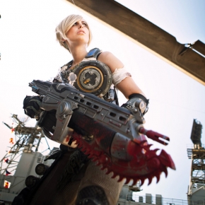 meagan-marie-gears-of-war-cosplay-model