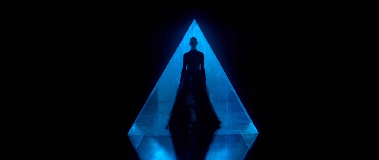 the-neon-demon-official-trailer-uk